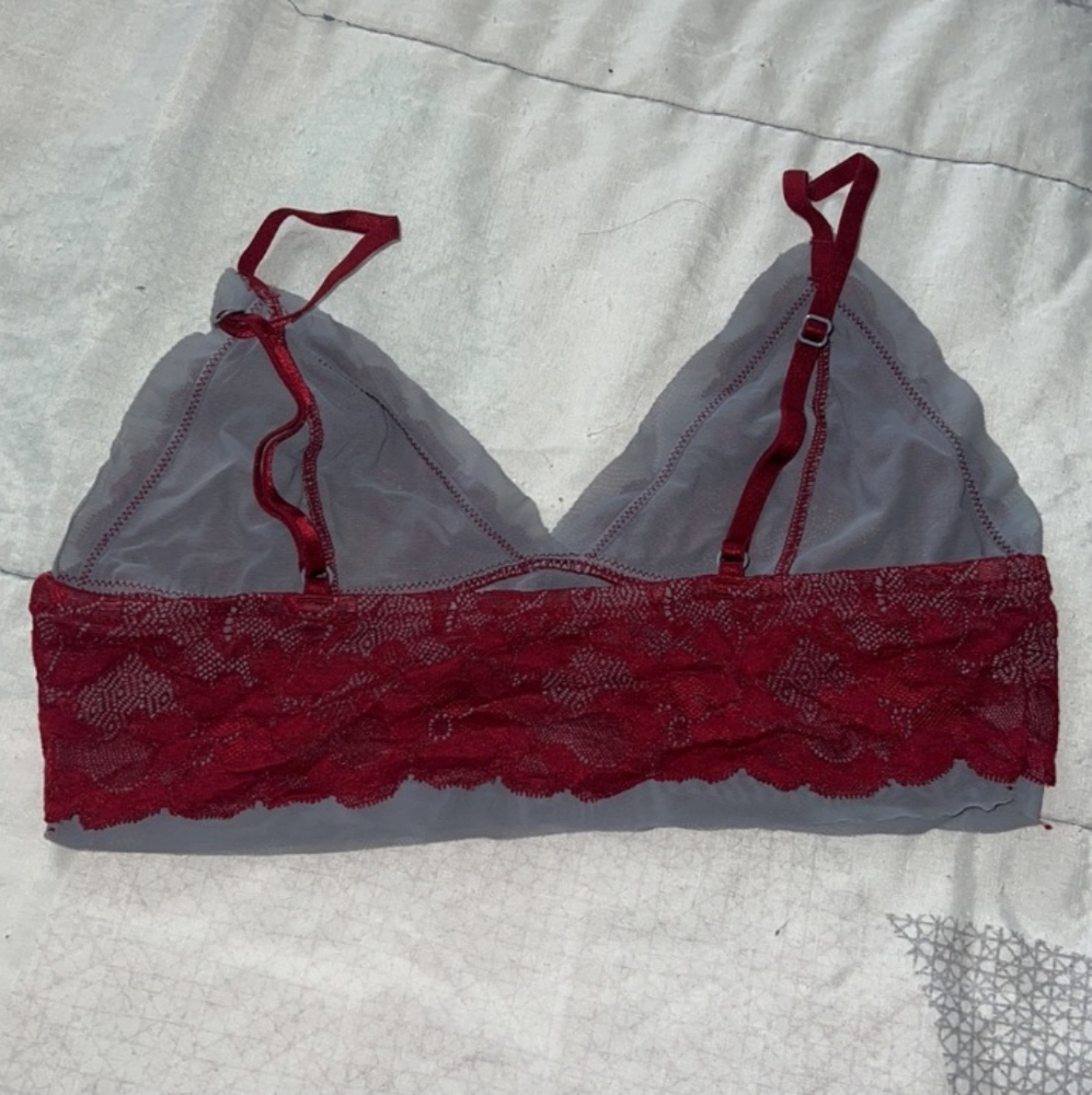 Free People - Picture 2 of 3